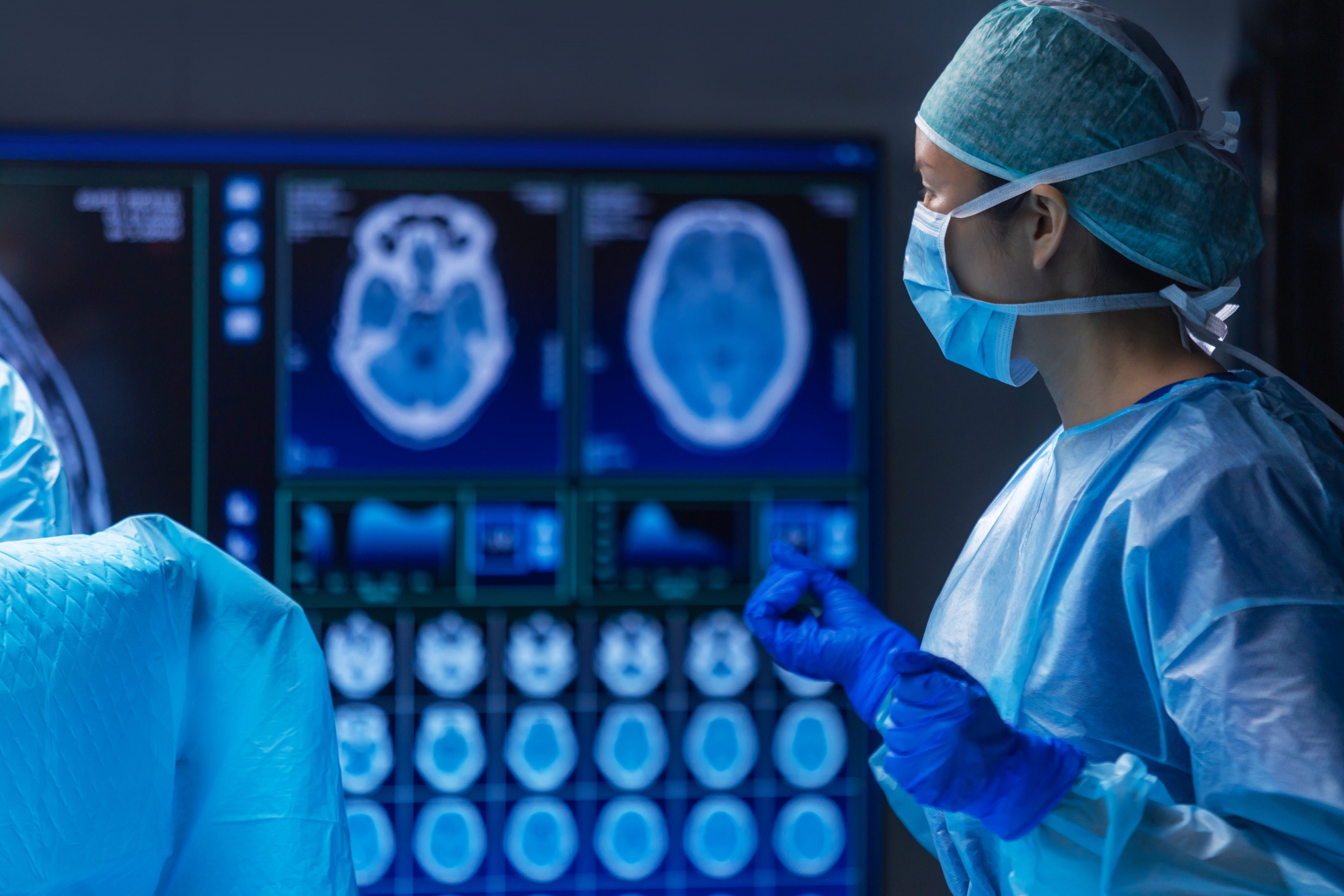Brain surgery Stock image min