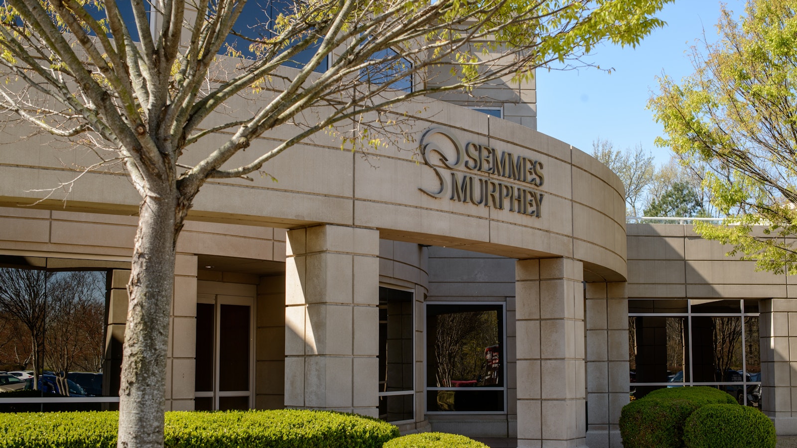 Exterior of Semmes Murphey Clinic on Humphreys
